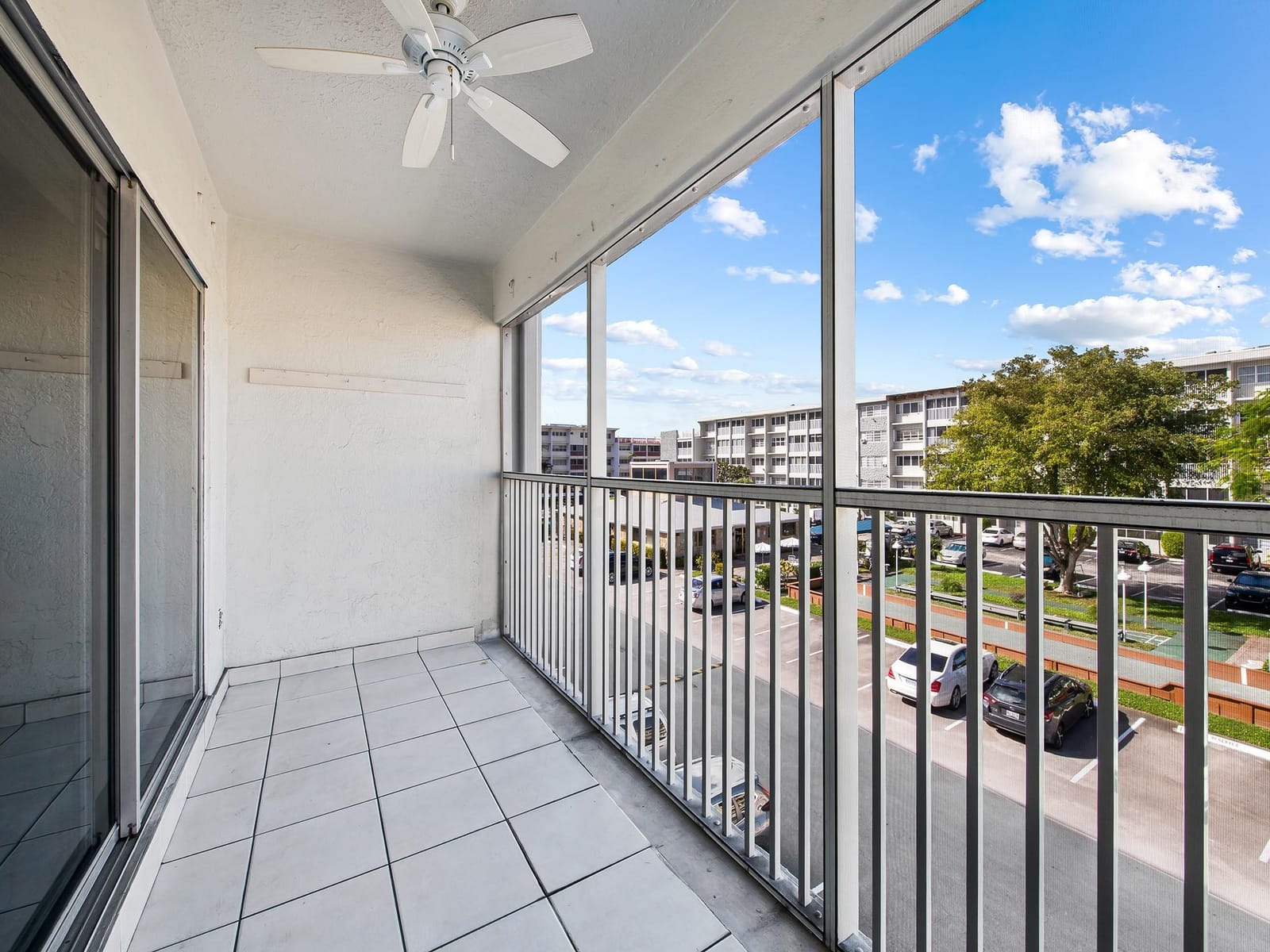 329 SE 3rd Street 305P, Hallandale Beach, FL 33009 photo 19