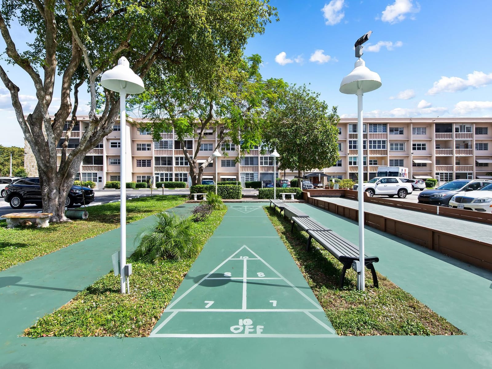 329 SE 3rd Street 305P, Hallandale Beach, FL 33009 photo 23