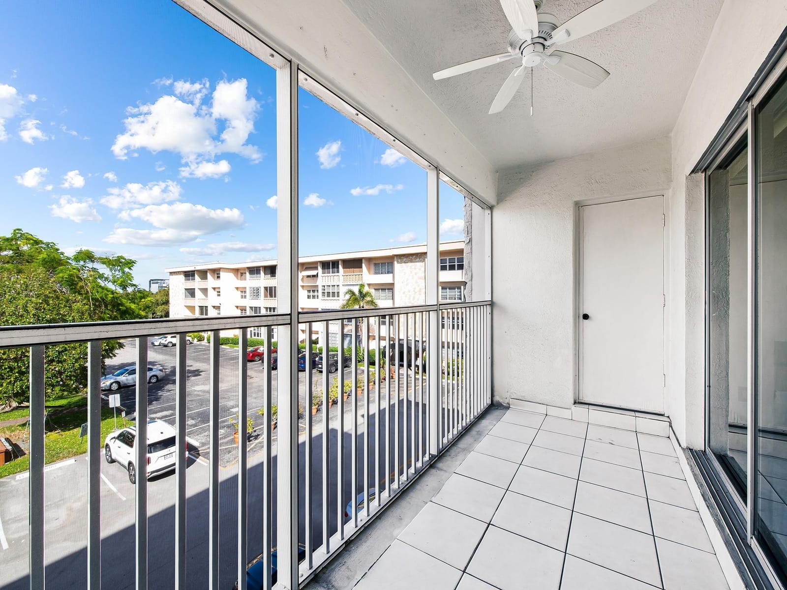 329 SE 3rd Street 305P, Hallandale Beach, FL 33009 photo 10