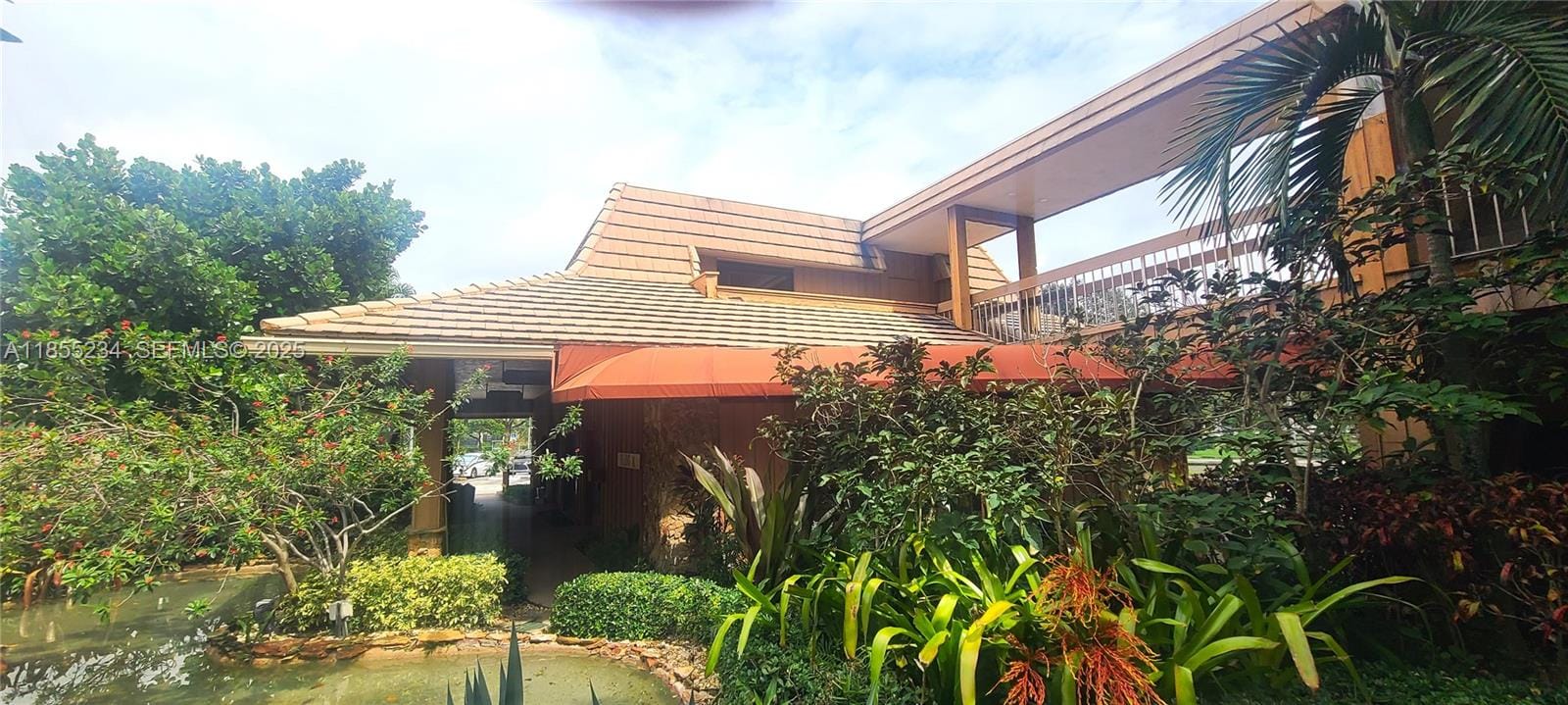 7800 W Oakland Park Boulevard 101 — photo 4
