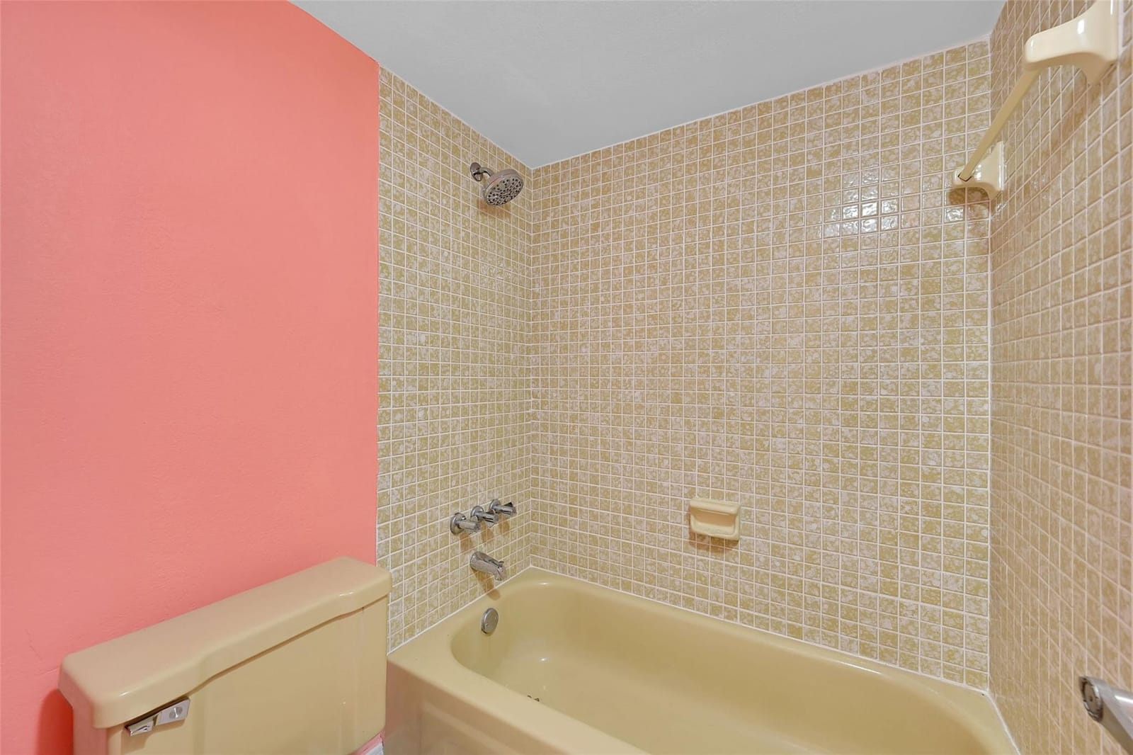 860 SE 6th Avenue 304, Deerfield Beach, FL 33441 photo 23