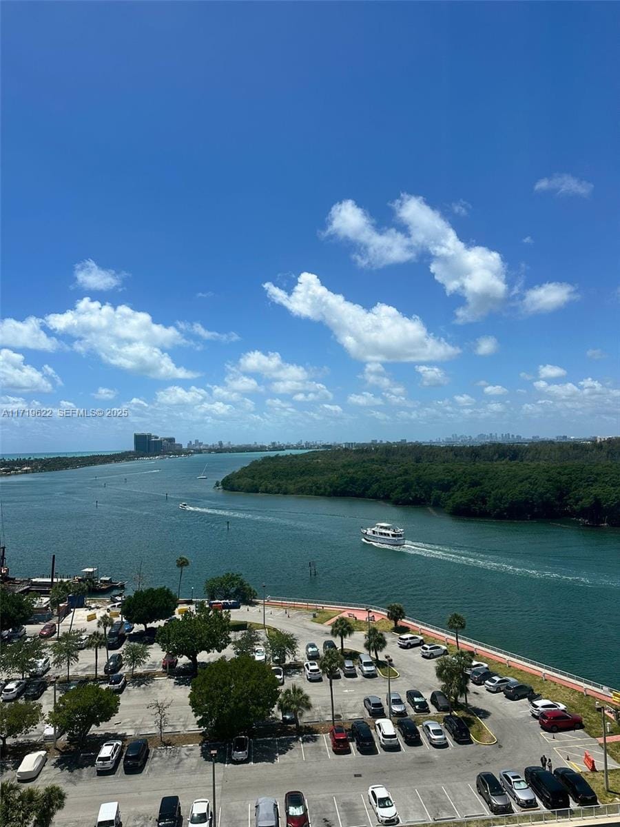 400 Kings Point Drive 1003, Sunny Isles Beach, FL 33160 photo 5