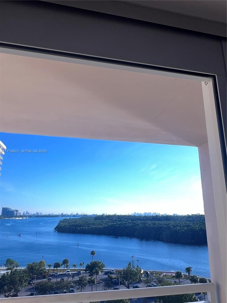 400 Kings Point Drive 1003, Sunny Isles Beach, FL 33160 photo 6