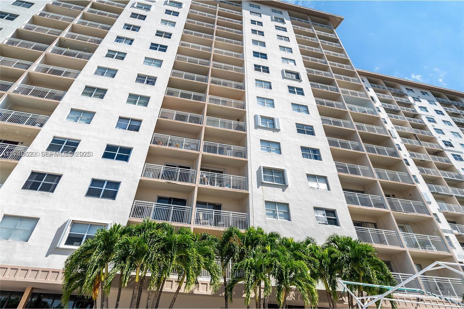 400 Kings Point Drive 1003, Sunny Isles Beach, FL 33160, Sunny Isles Beach