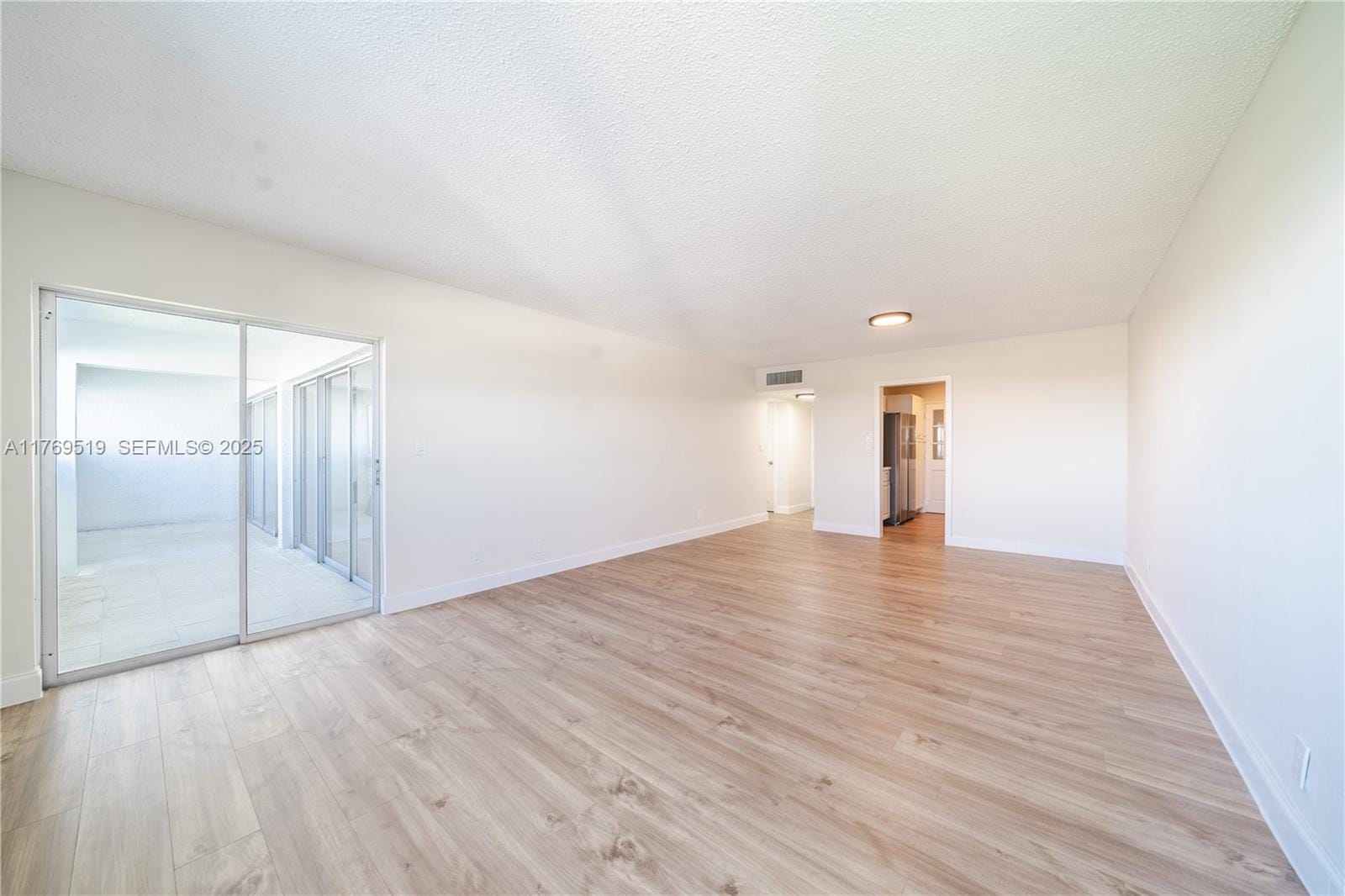 3301 Spanish Moss Terrace 802 — photo 7