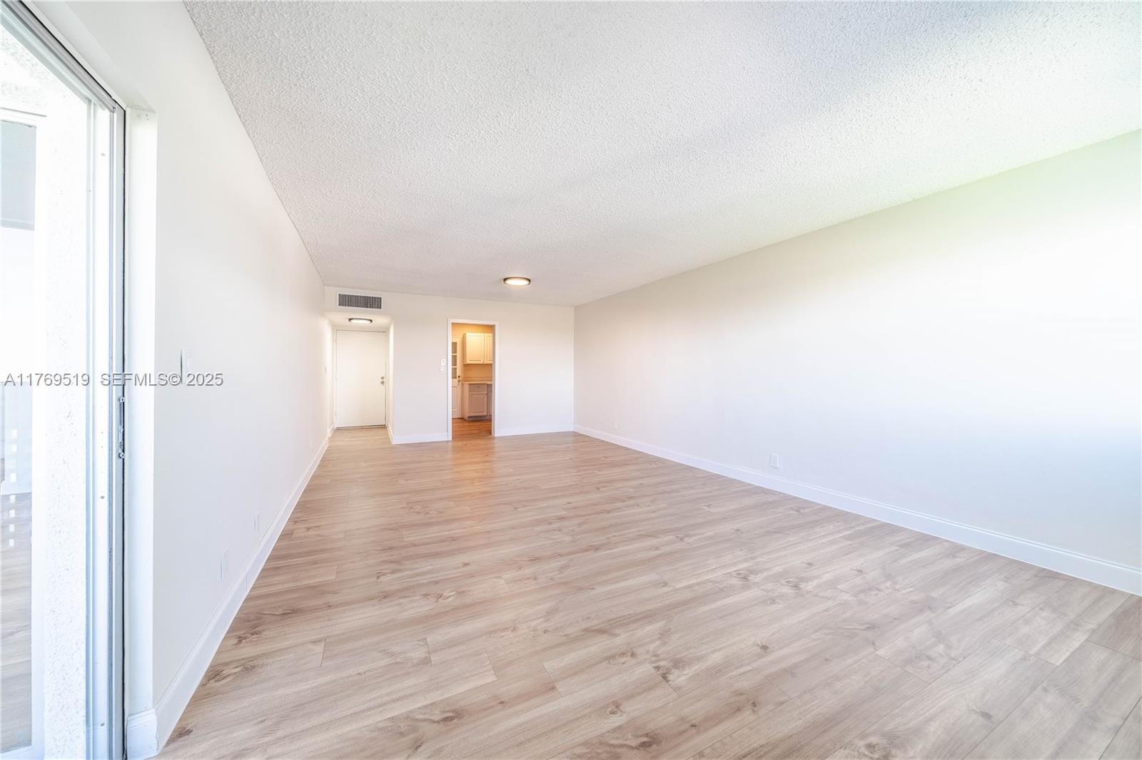3301 Spanish Moss Terrace 802 — photo 8
