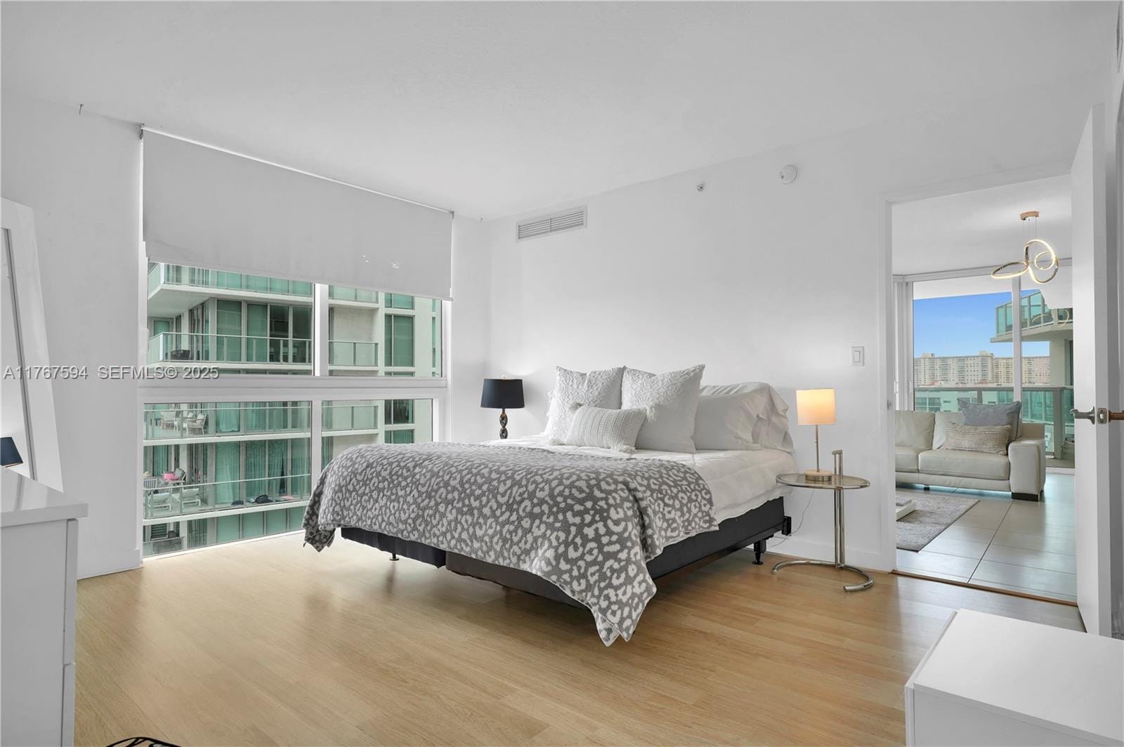 250 Sunny Isles Boulevard 3-904 — photo 11