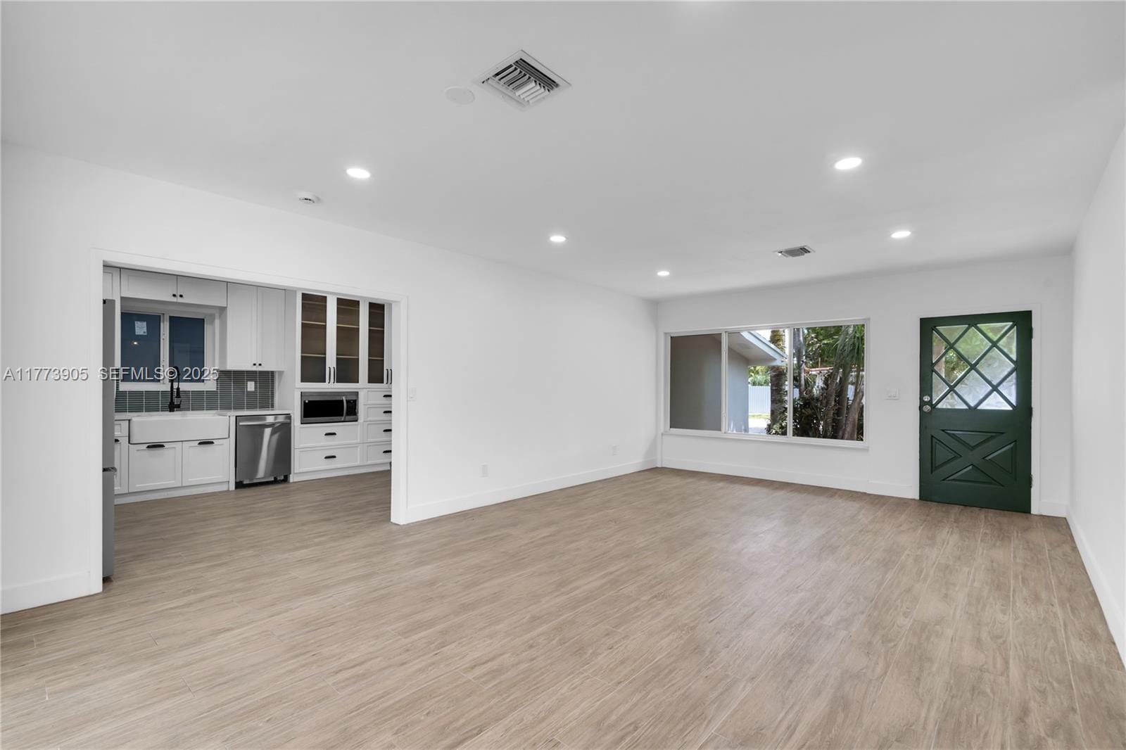 5354 W 9th Avenue, Hialeah, FL 33012 photo 5