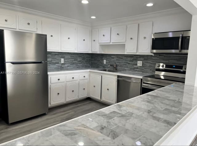 13499 Biscayne Boulevard 1205, Sailboat Cay, North Miami, FL