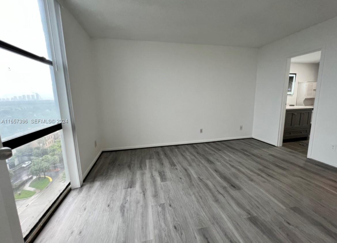 13499 Biscayne Boulevard 1205, North Miami, FL 33181 photo 22