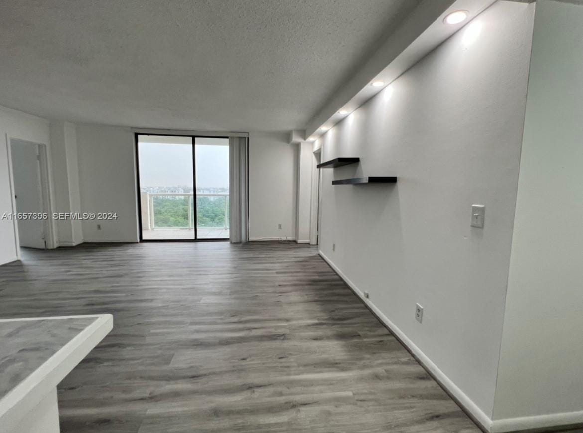 13499 Biscayne Boulevard 1205 — photo 9