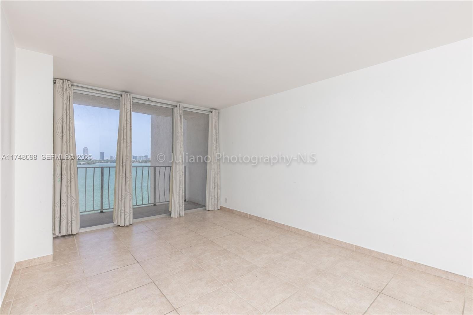 7601 E Treasure Drive 1108, North Bay Village, FL 33141 photo 15