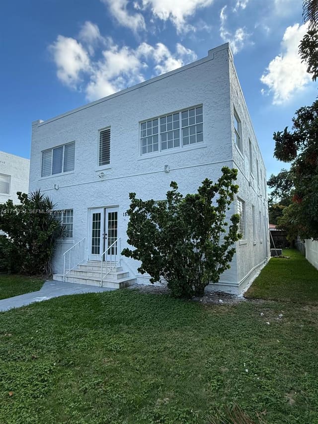 1856 SW 22nd Terrace, Miami, FL 33145