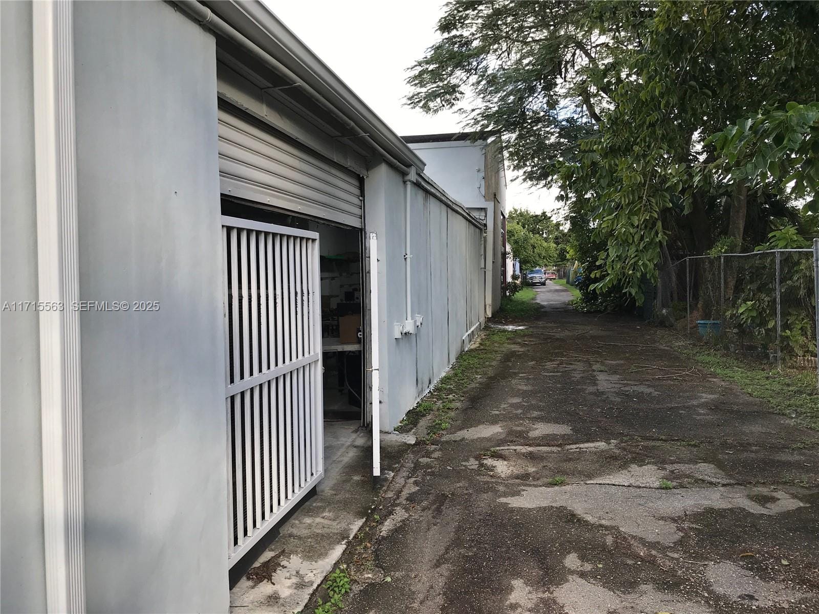 1628 NW 28th Street — photo 11