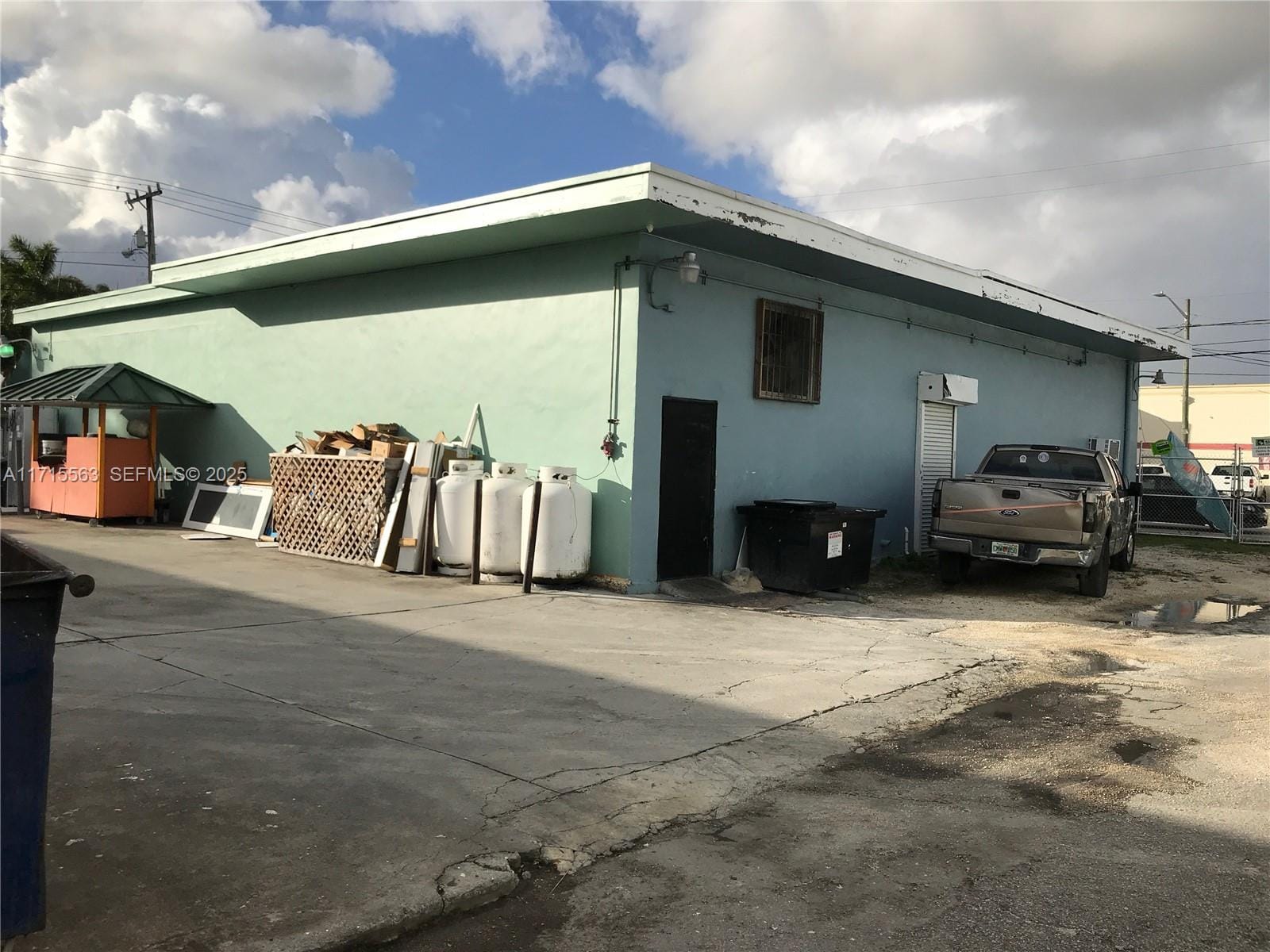 1628 NW 28th Street, Miami, FL 33142 photo 21