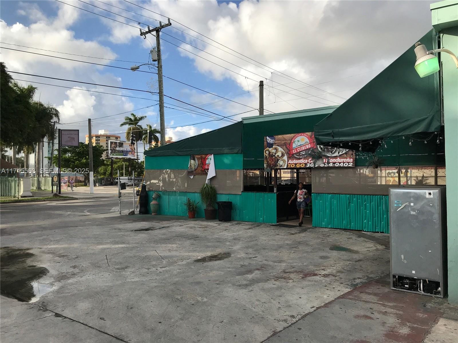 1628 NW 28th Street, Miami, FL 33142 photo 23