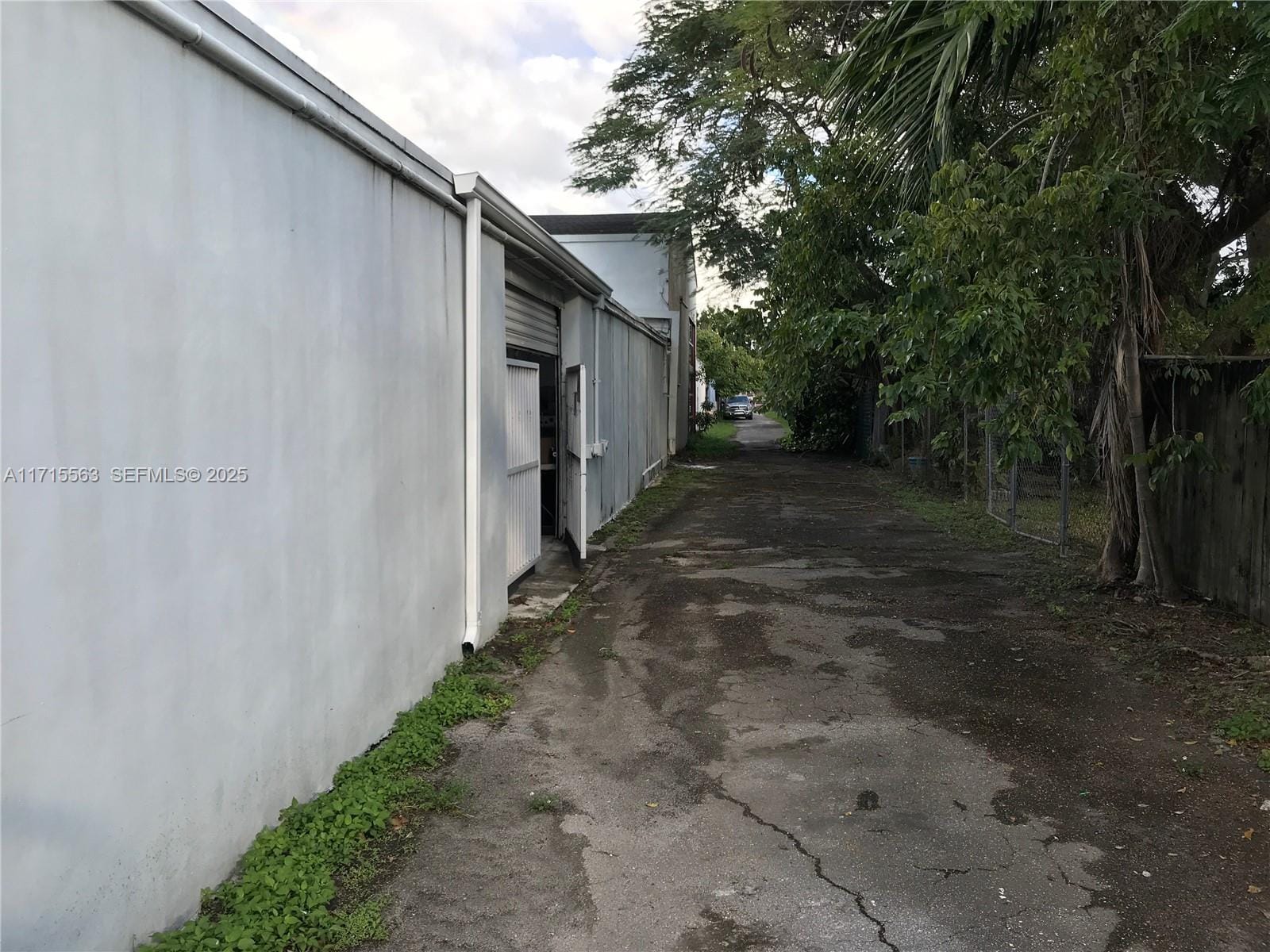 1628 NW 28th Street — photo 10