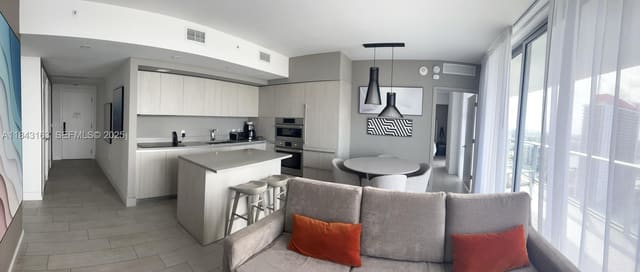 4010 S Ocean Drive R2004, Hollywood, FL 33019