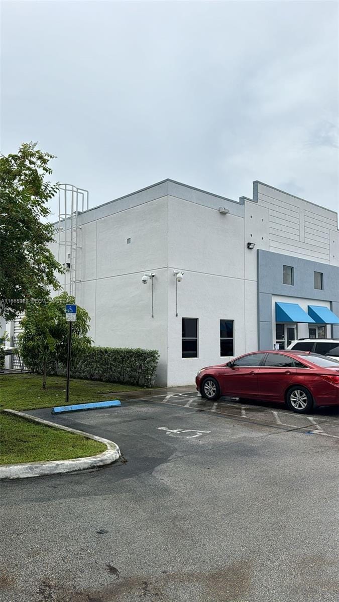 Confidential NW Warehouse 70 Avenue, Miami, FL 33122