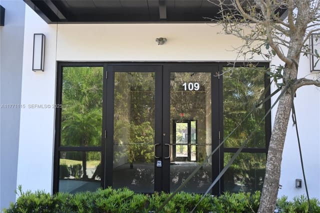 3370 Rouse Road 109, Orlando, FL 32817