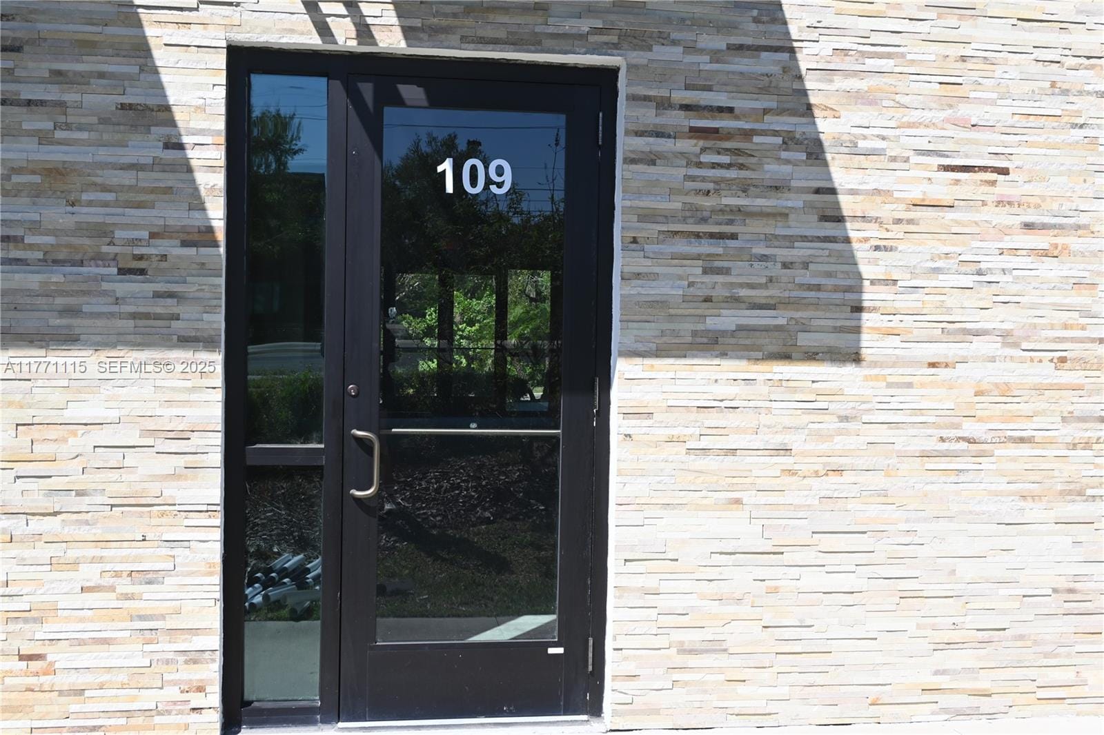 3370 Rouse Road 109 — photo 8