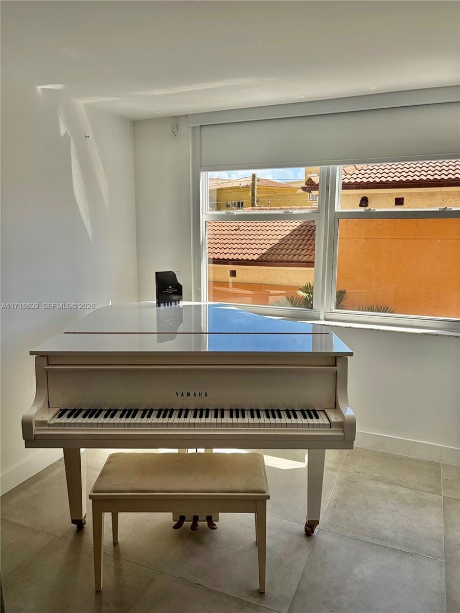 90 Alton Road 303, Miami Beach, FL 33139 photo 3