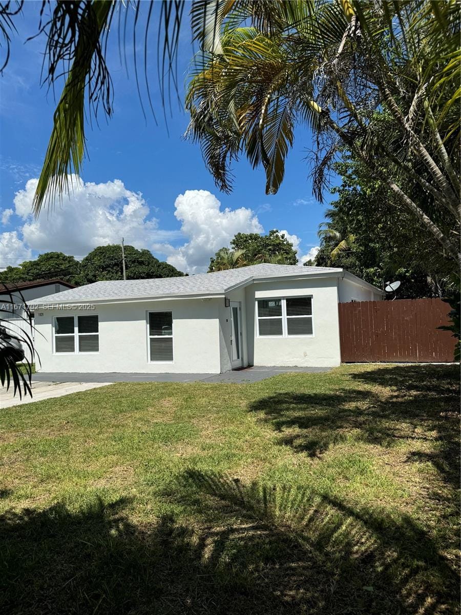 1829 NE 176th Street, North Miami Beach, FL 33162 photo 2