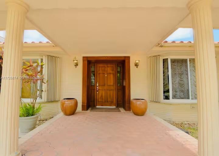 12 Isla Bahia Drive — photo 3