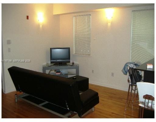 1521 Lenox Avenue 101 — photo 5