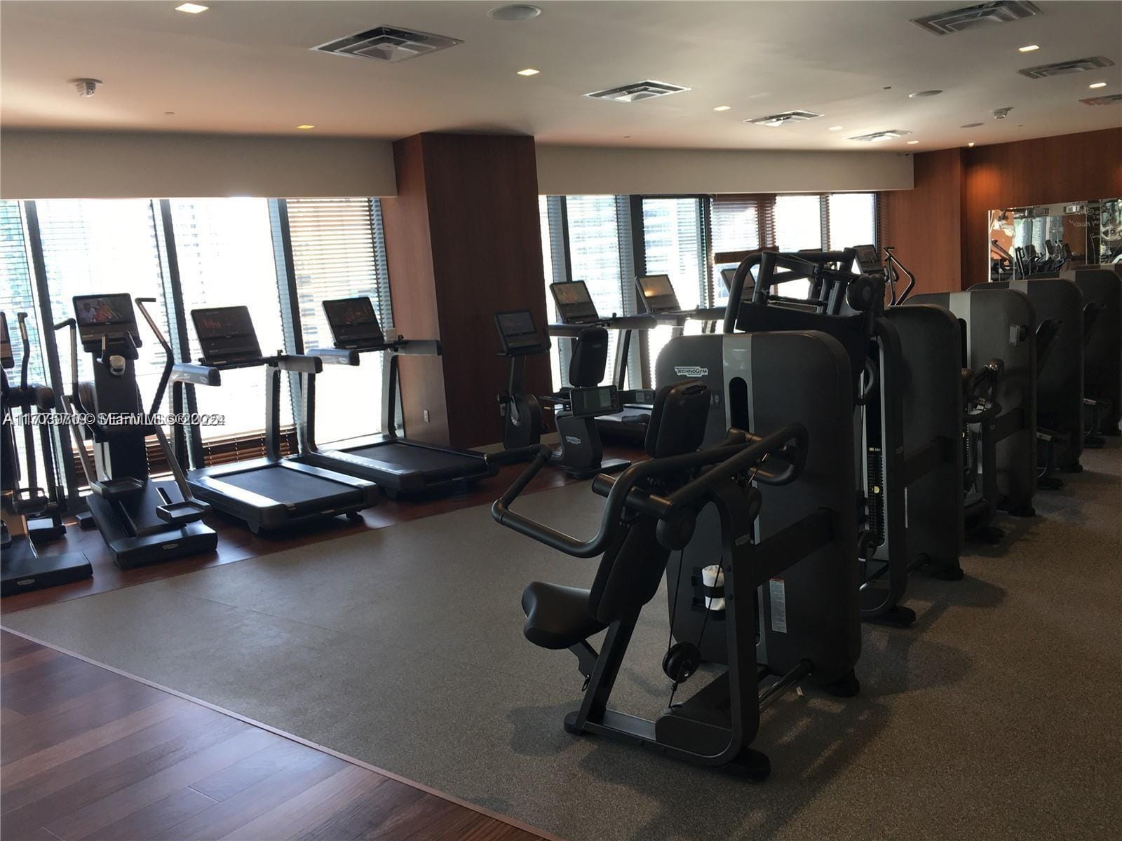 1300 S Miami Avenue 4411, Miami, FL 33130 photo 26