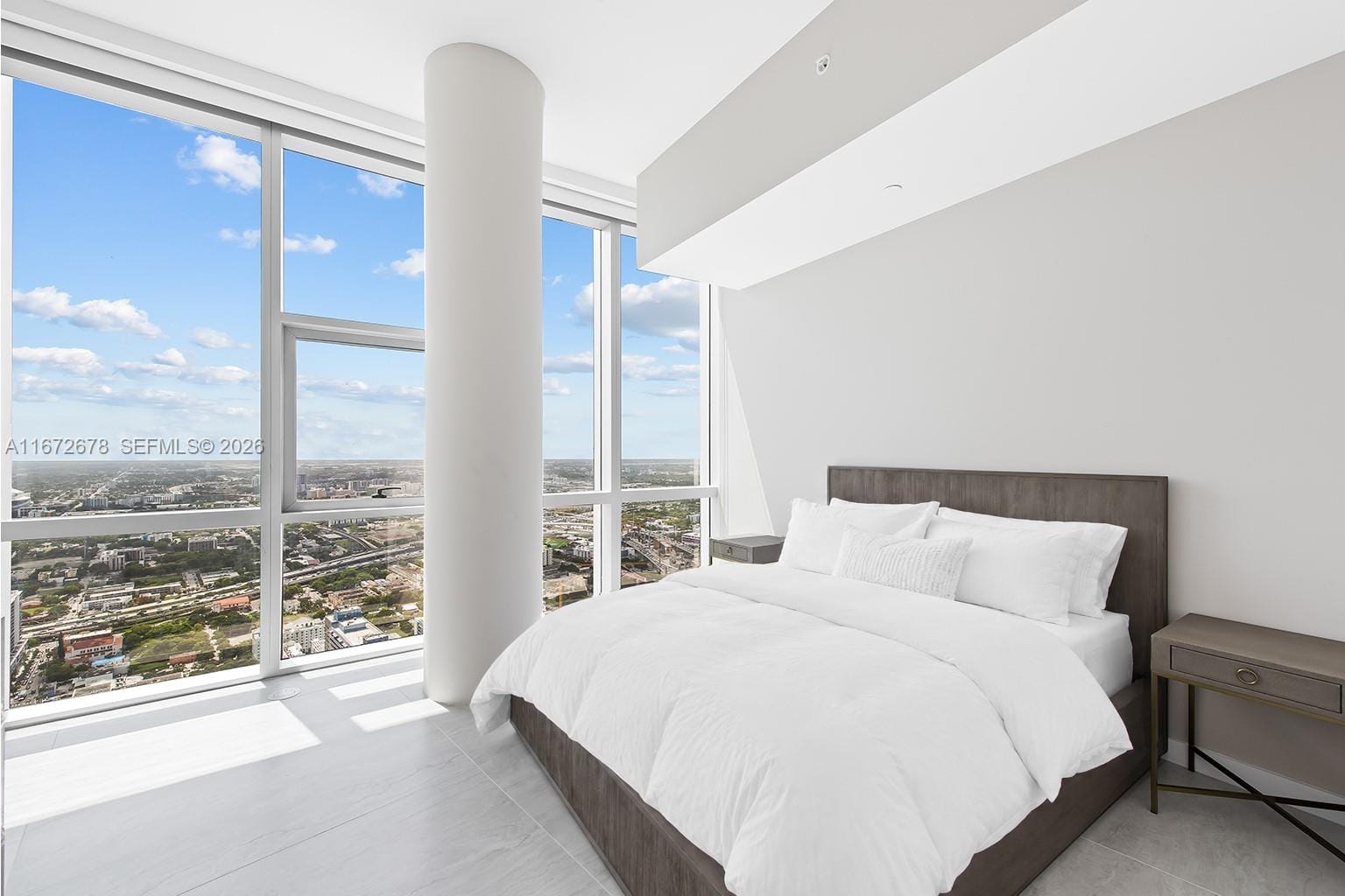851 NE 1st Avenue PH 5402, Miami, FL 33132 photo 18
