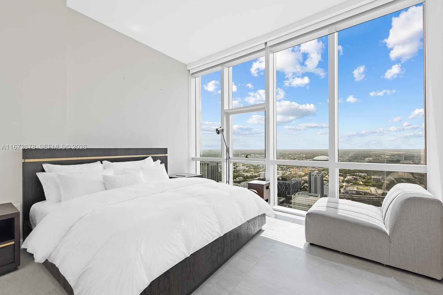 851 NE 1st Avenue PH 5402, Miami, FL 33132 photo 21