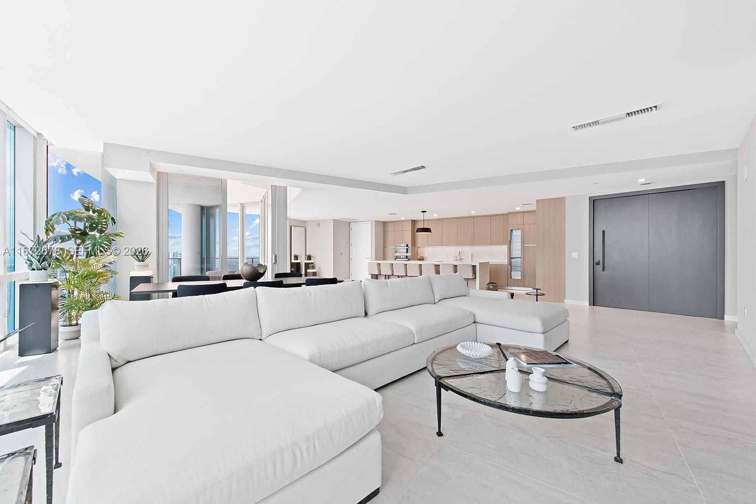 851 NE 1st Avenue PH 5402, Miami, FL 33132, Miami