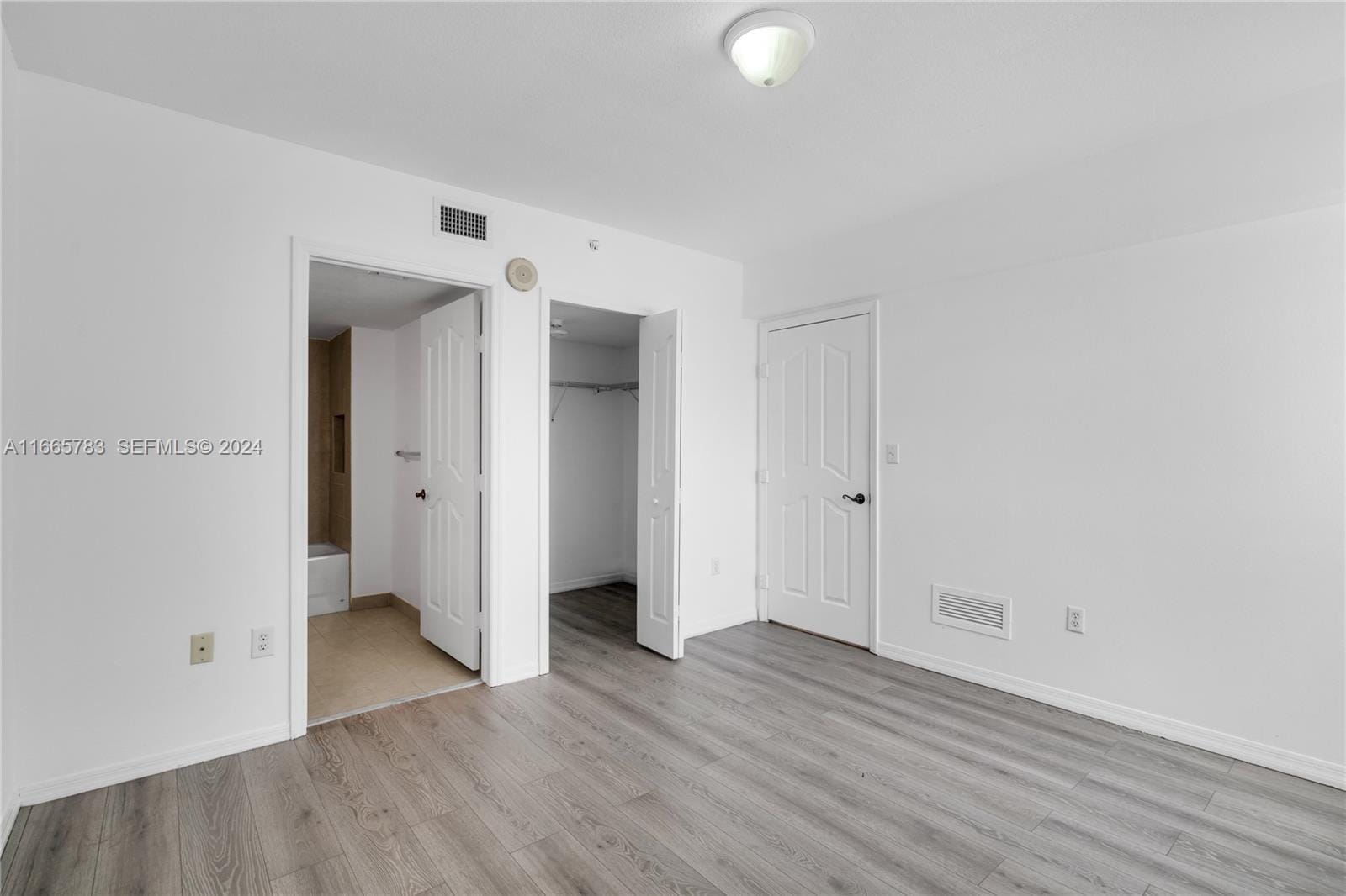218 NW 12th Avenue 702, Miami, FL 33128 photo 15