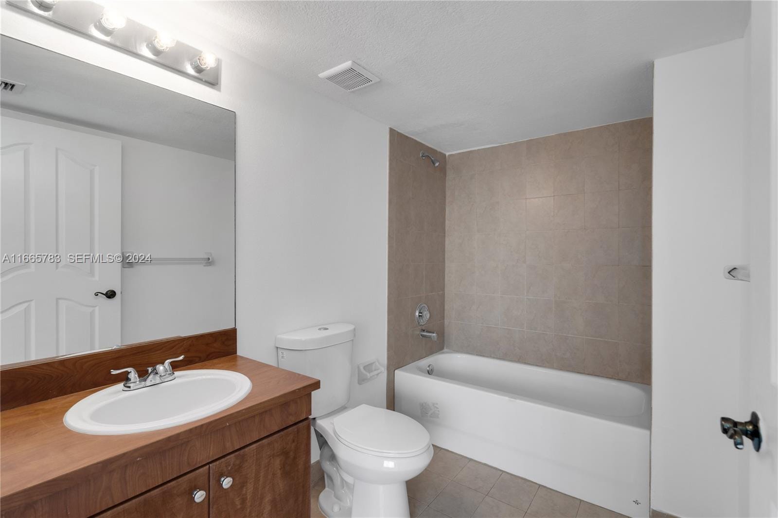 218 NW 12th Avenue 702, Miami, FL 33128 photo 16