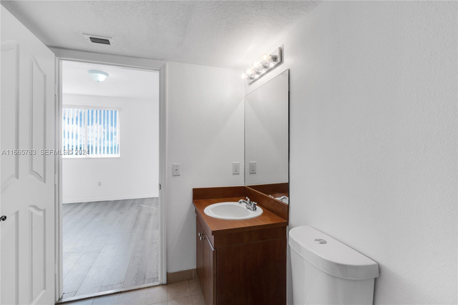 218 NW 12th Avenue 702, Miami, FL 33128 photo 17