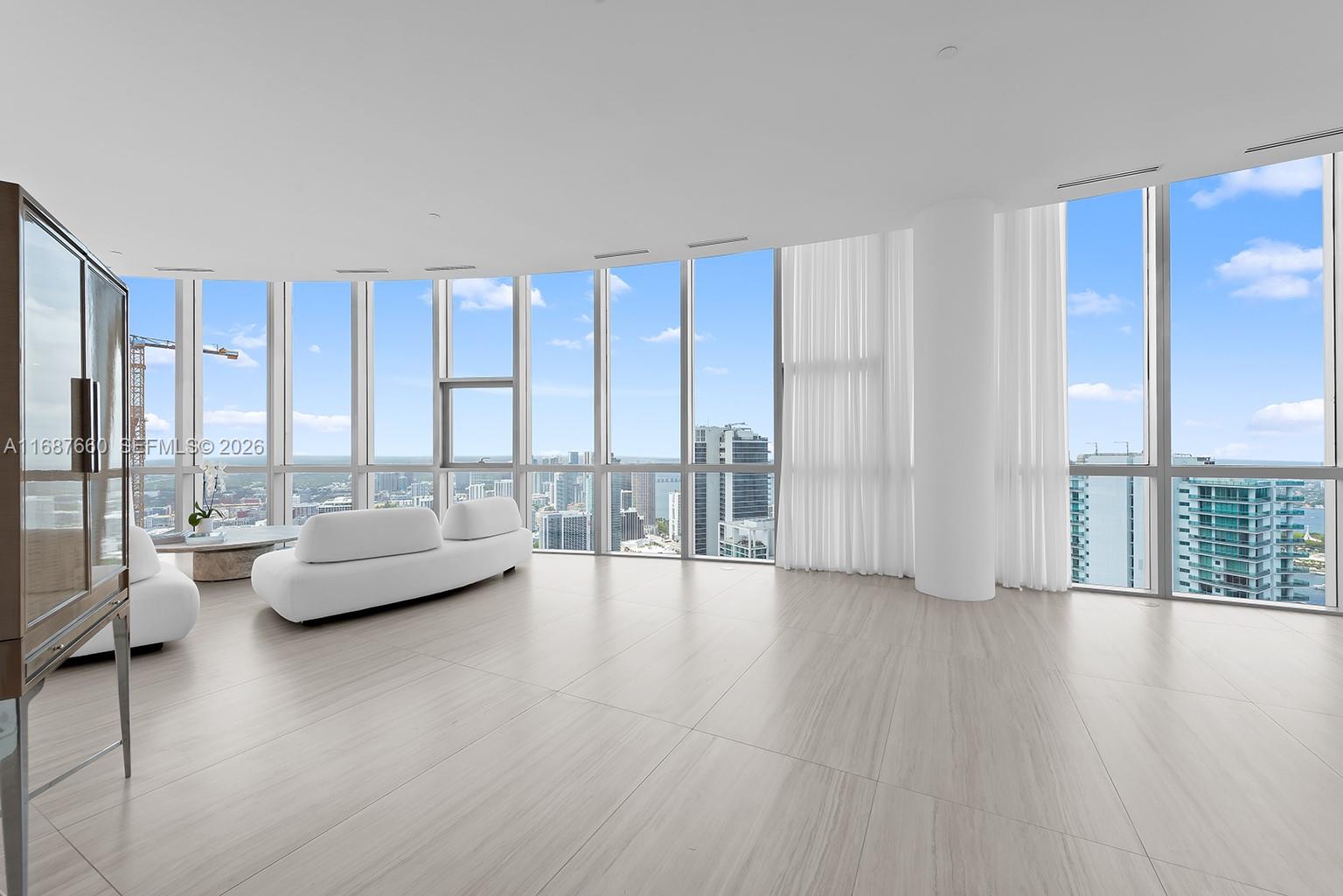 851 NE 1st Avenue PH 5700, Miami, FL 33132 photo 18