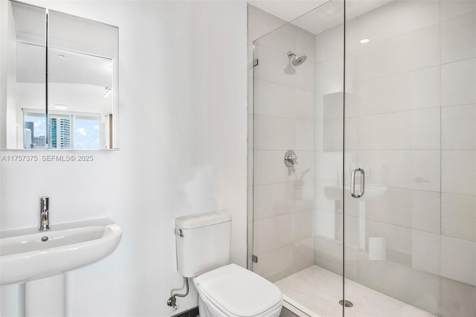 2900 NE 7th Avenue 2008, Miami, FL 33137 photo 17