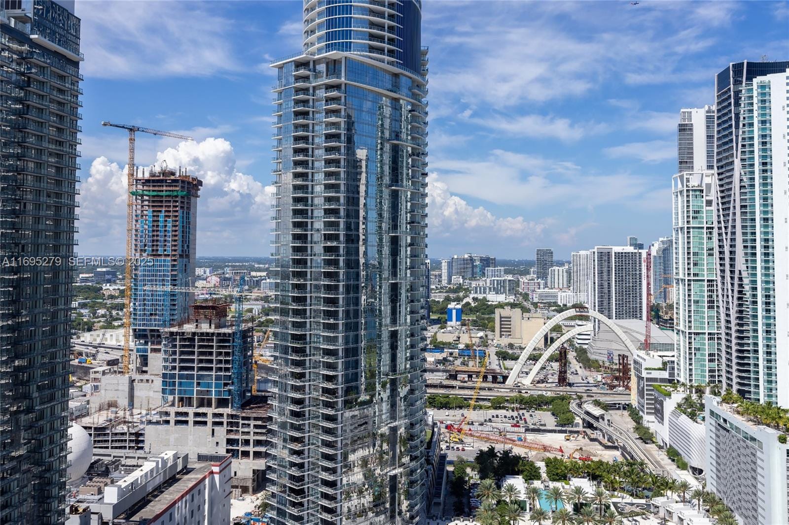 159 NE 6th Street 3209, Miami, FL 33132 photo 27