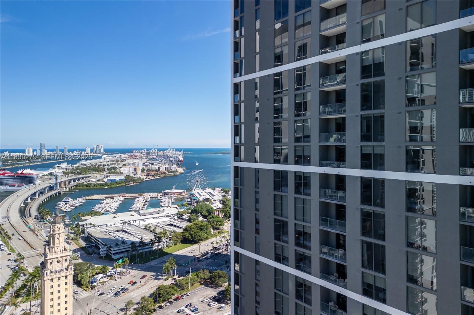 159 NE 6th Street 3209, Miami, FL 33132 photo 30