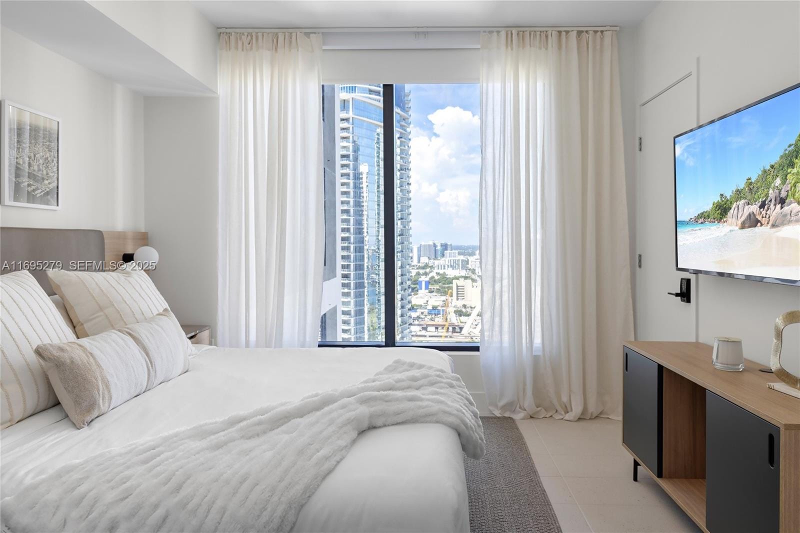 159 NE 6th Street 3209, Miami, FL 33132 photo 10