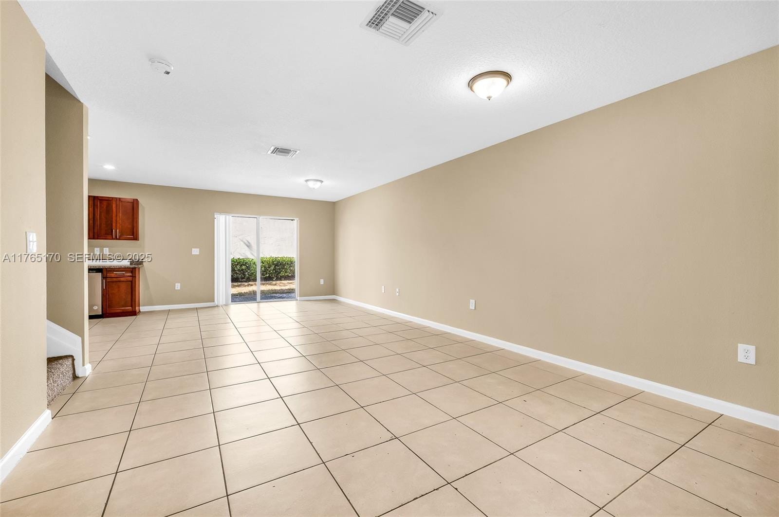 961 SW 15th Street — photo 6