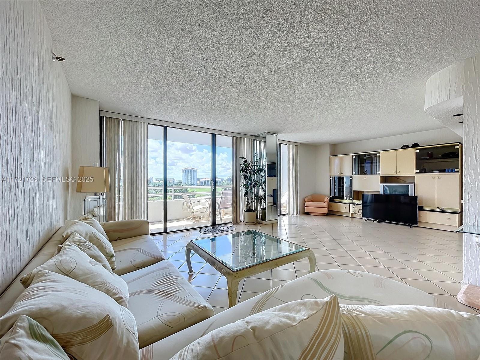 20225 NE 34th Court 817, Aventura, FL 33180 photo 22
