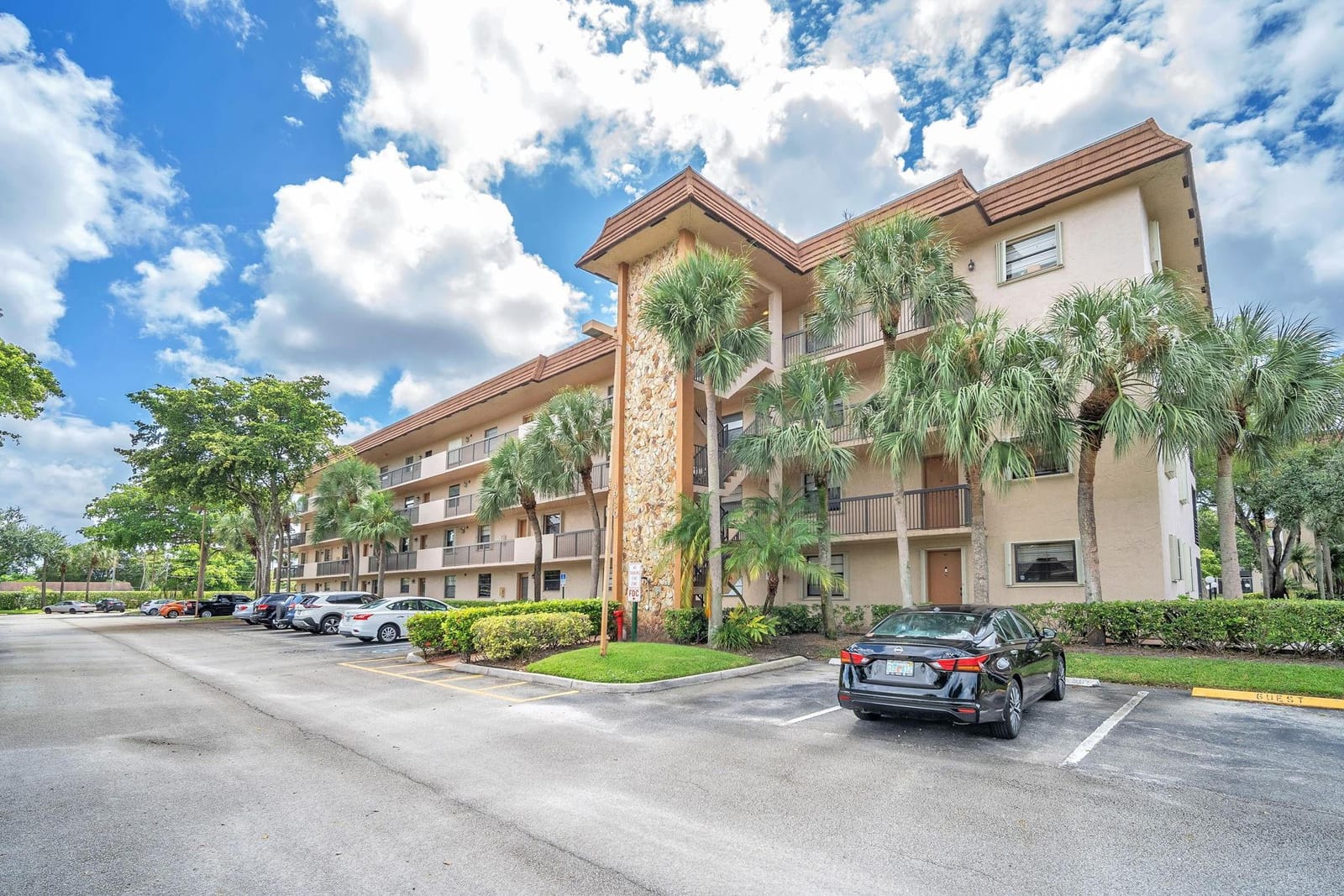 4930 E Sabal Palm Boulevard 414, Tamarac, FL 33319 photo 24