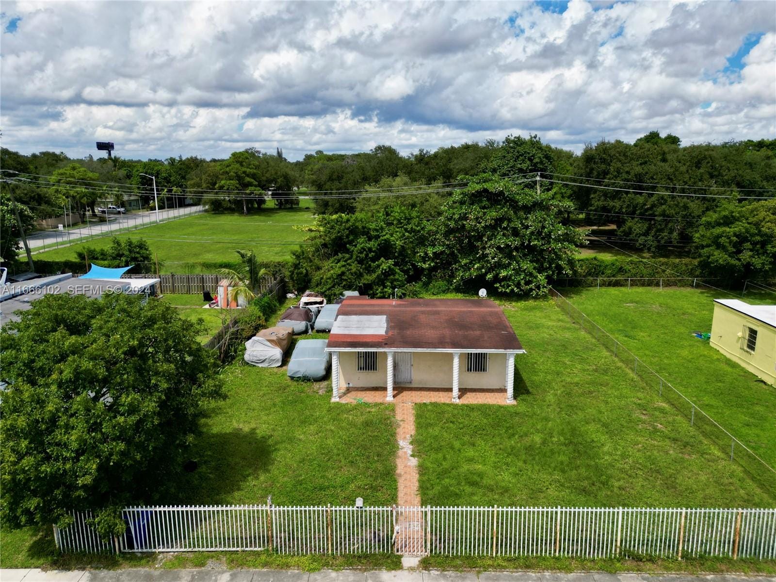 2505 NW 162nd Terrace, Miami Gardens, FL 33054