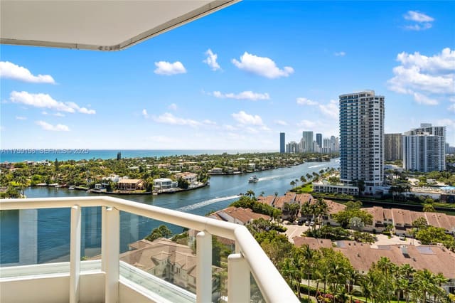 21050 Point Place 1505, sold in Atlantic Iii At The Point, Aventura, FL