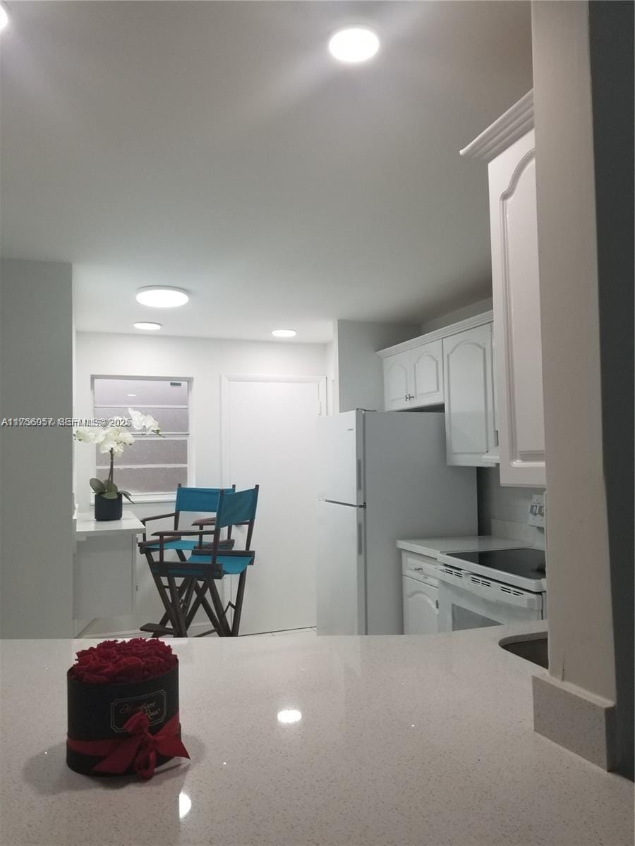 1670 NE 191st Street 404-3 — photo 3