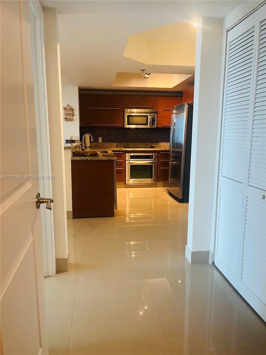 2641 N Flamingo Road 806, Sunrise, FL 33323 photo 6