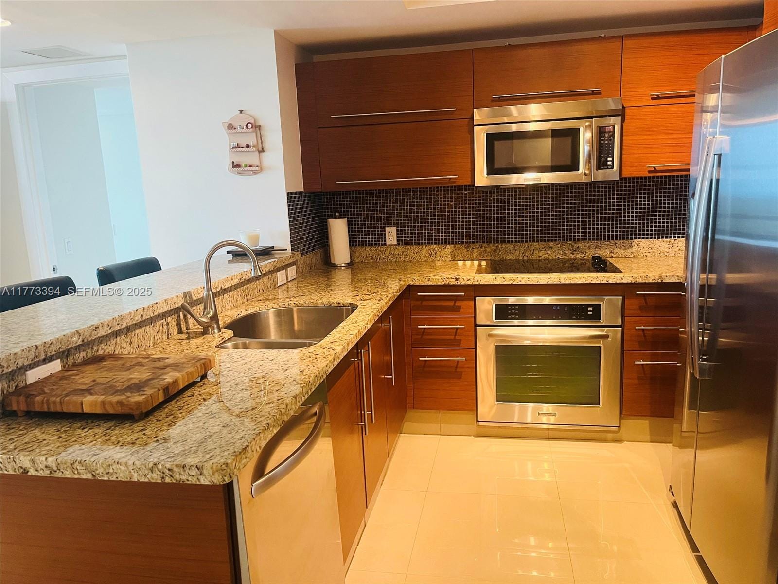 2641 N Flamingo Road 806, Sunrise, FL 33323