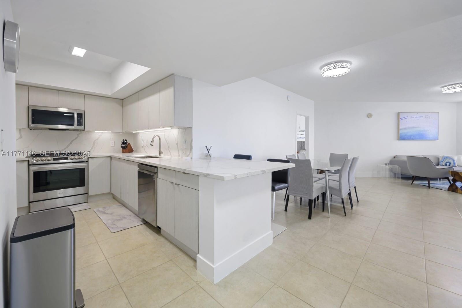 16699 Collins Avenue 3306 — photo 7